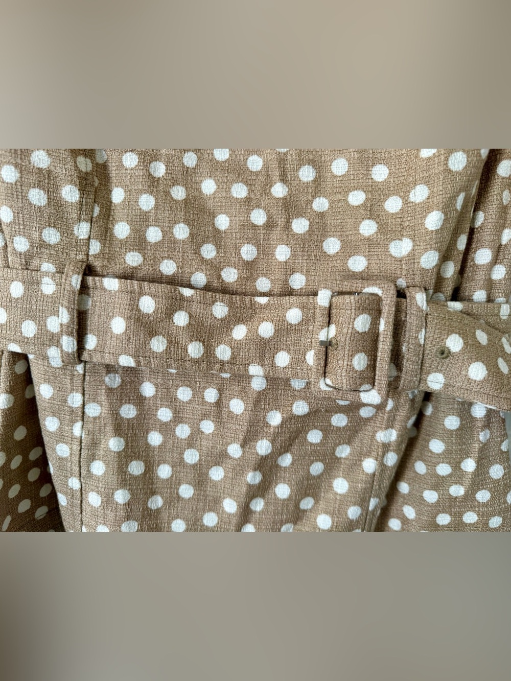 NWT Ann Taylor Beige Polka Dot Peplum Top - XS - Picture 3 of 9